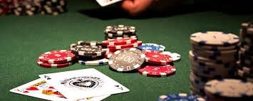 Gambaran taruhan bola dan kasino online yang menarik di Indonesia